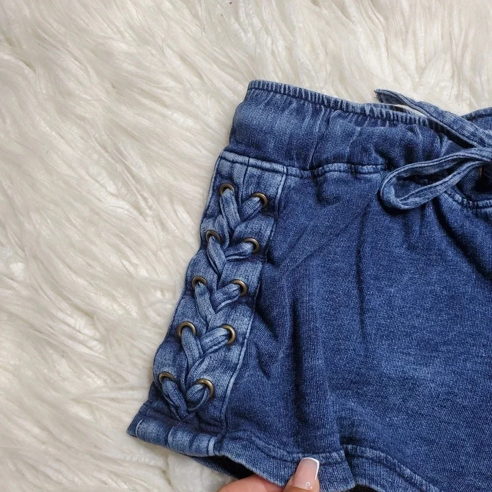 Vanilla Star Blue‎ Lace Shorts